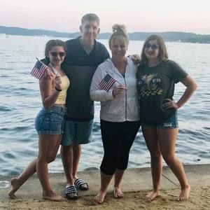 Meet your Posher, Shauna